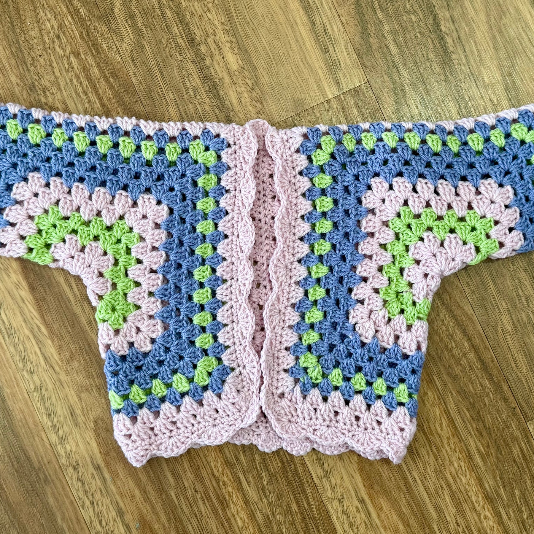 Crocheted hexi cardigan , size 6-12 months