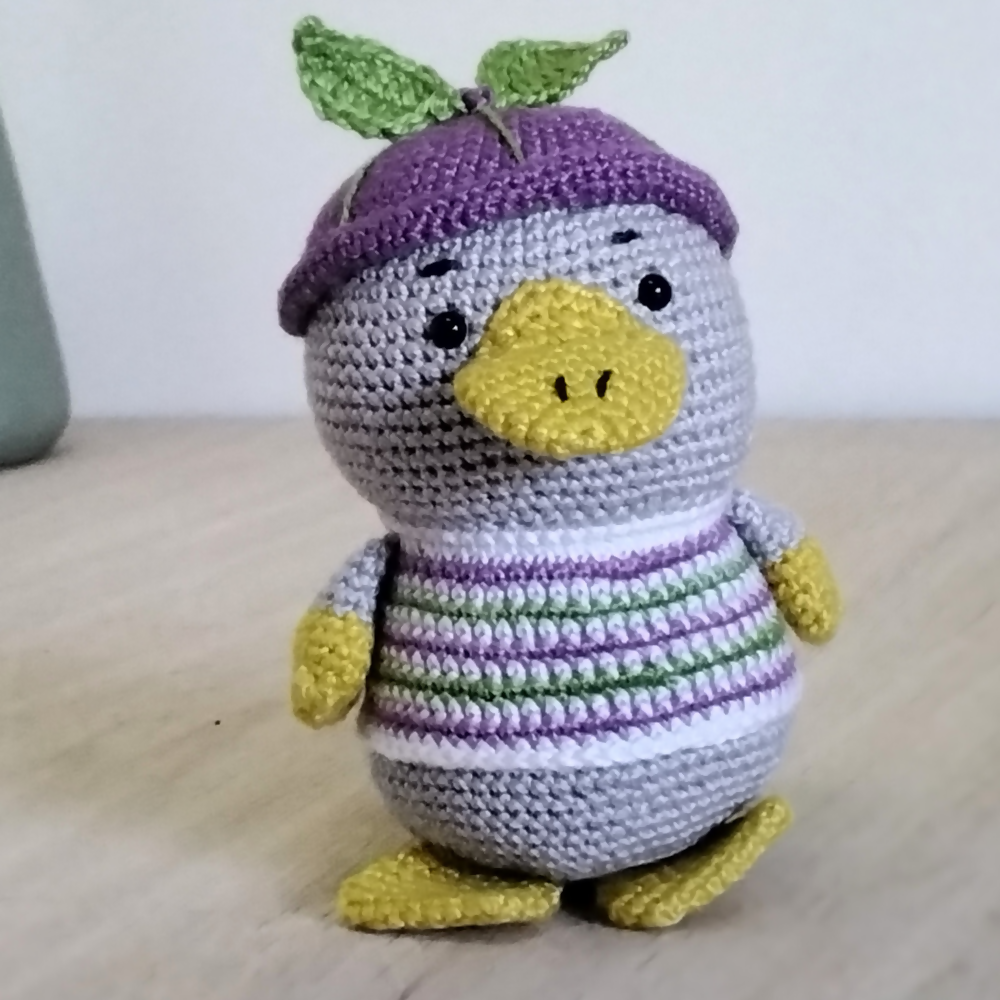 Platypus-keychain-purple-Australian-made-watch-the-birdy-crochet