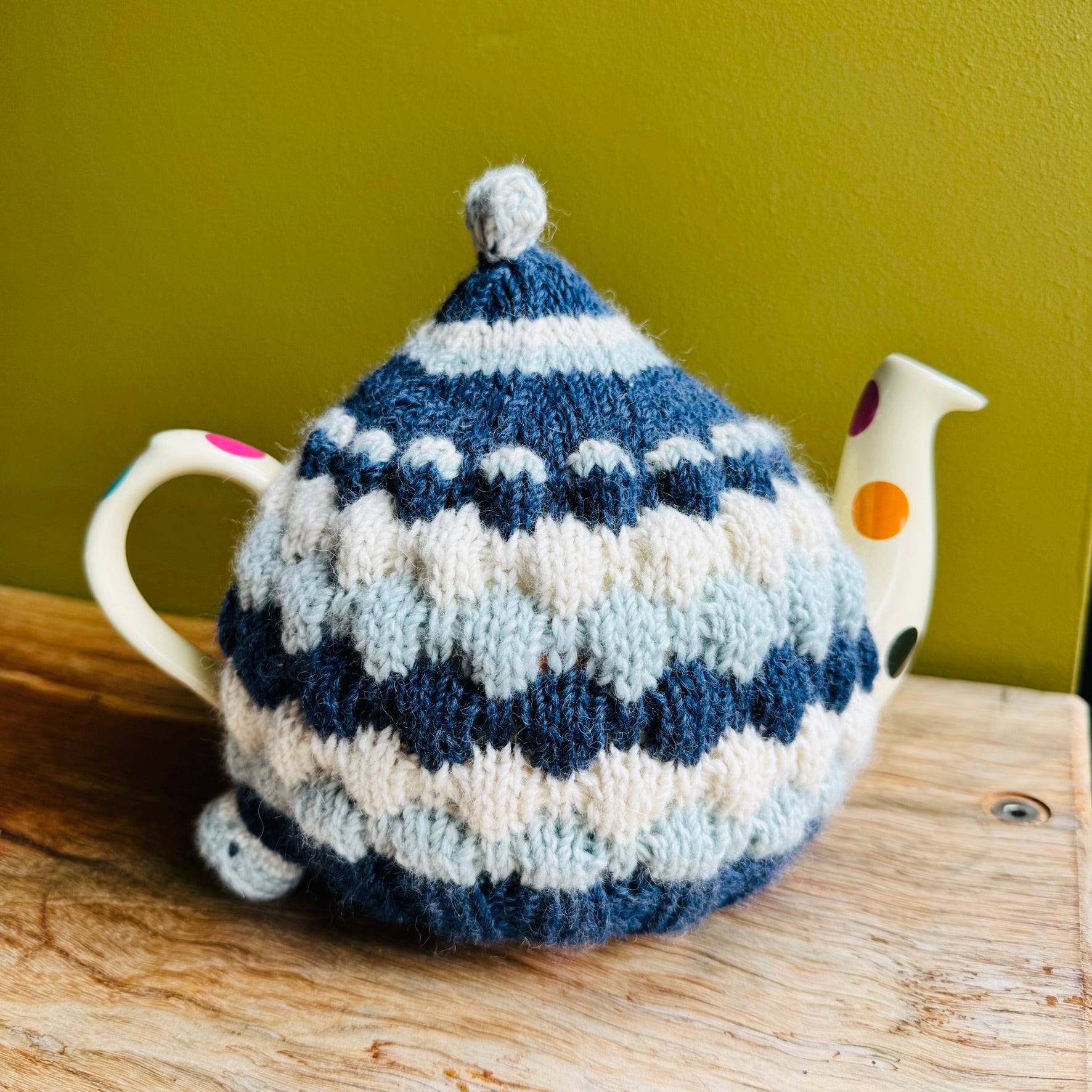 Teapot Cosy -Blues/white - Alpaca/Merino -  4-6 cup