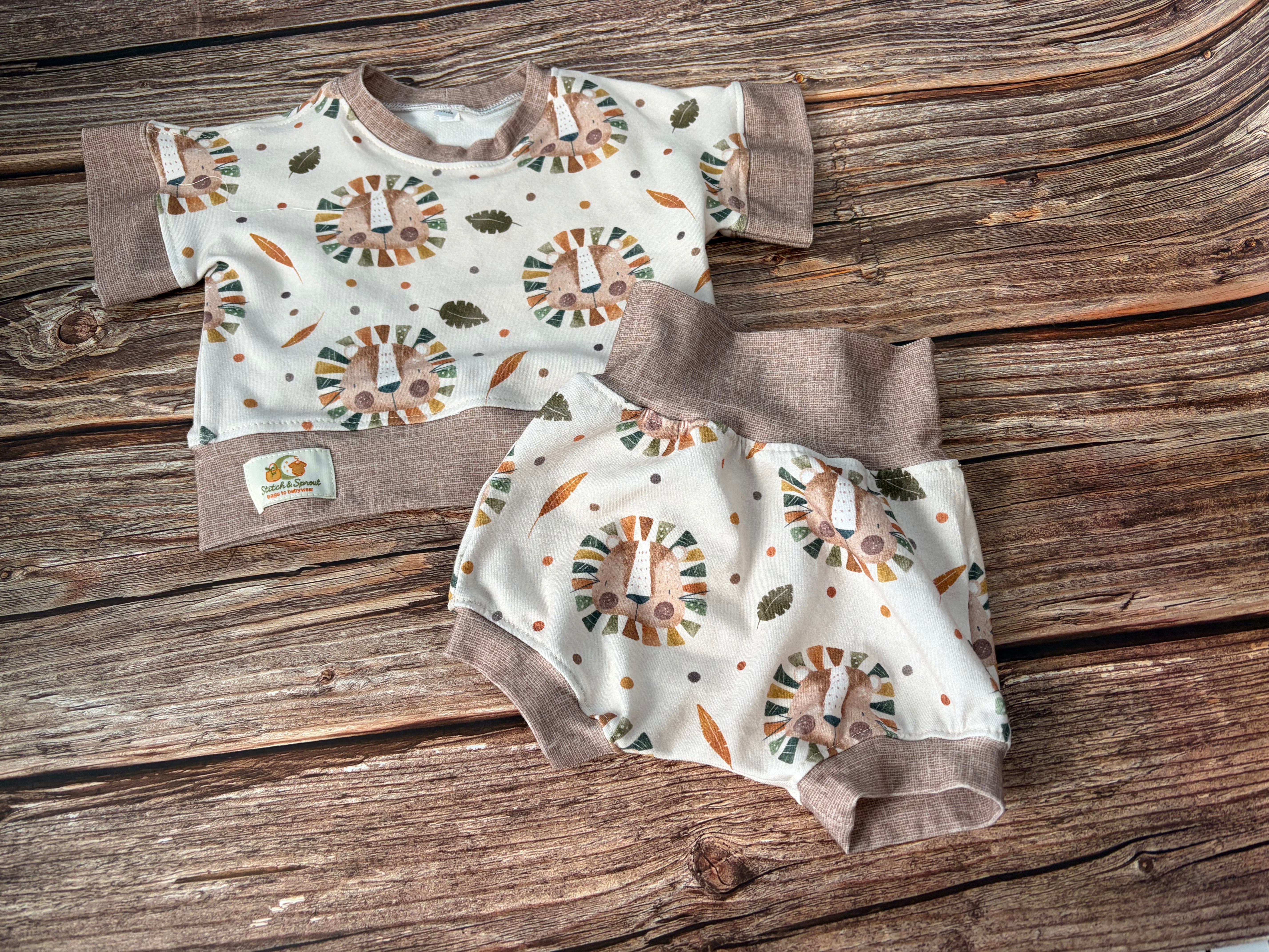 LION SAFARI LOUNGE SET
