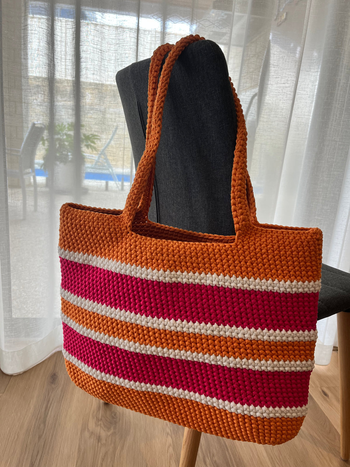 The Everyday Crochet Tote Bag - Tropical Punch