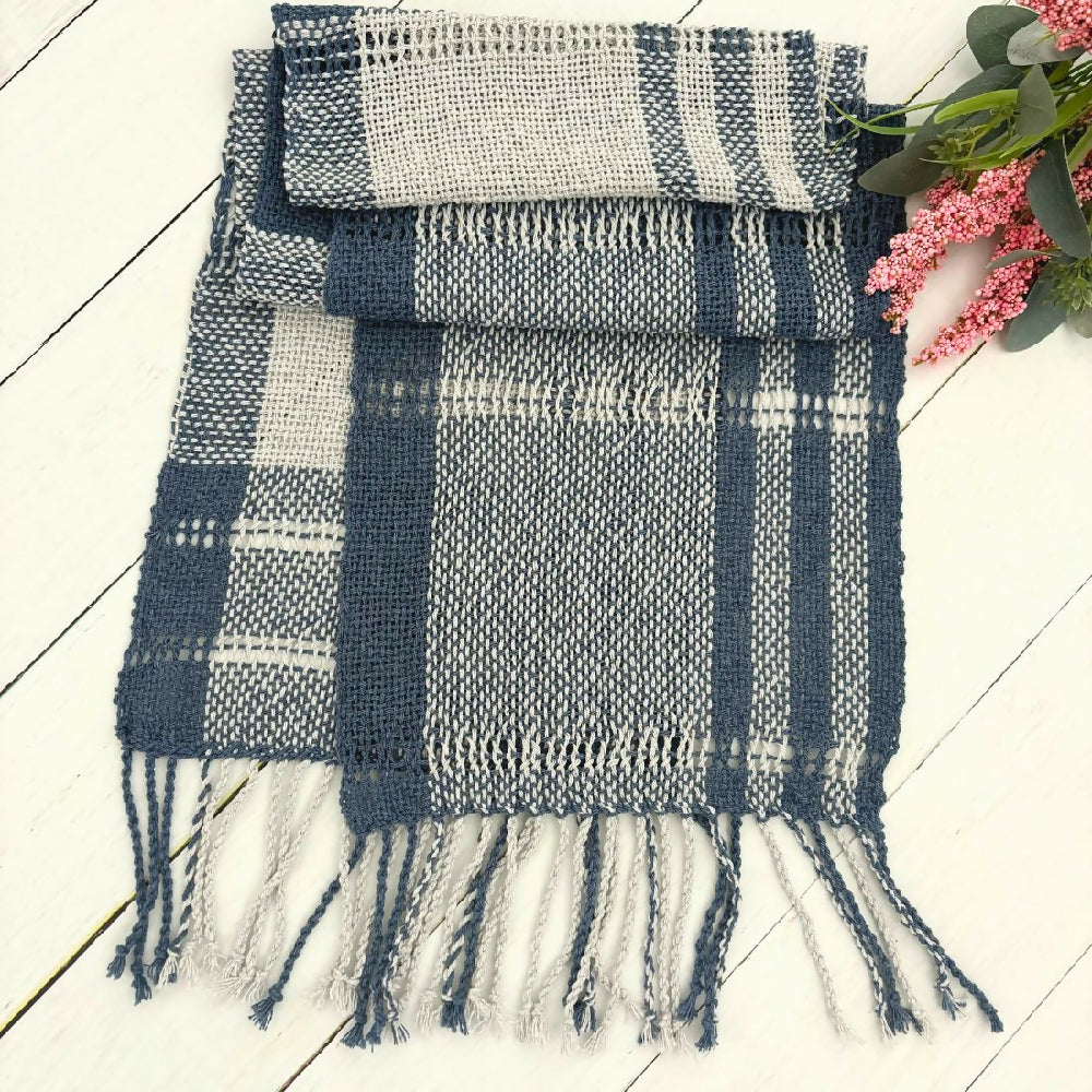 CJones_scarf_blue_grey2_Oct2024