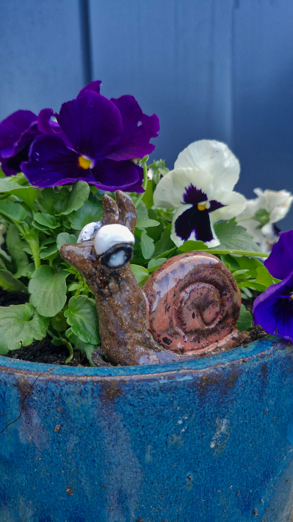 Garden Snail Small Sculpture