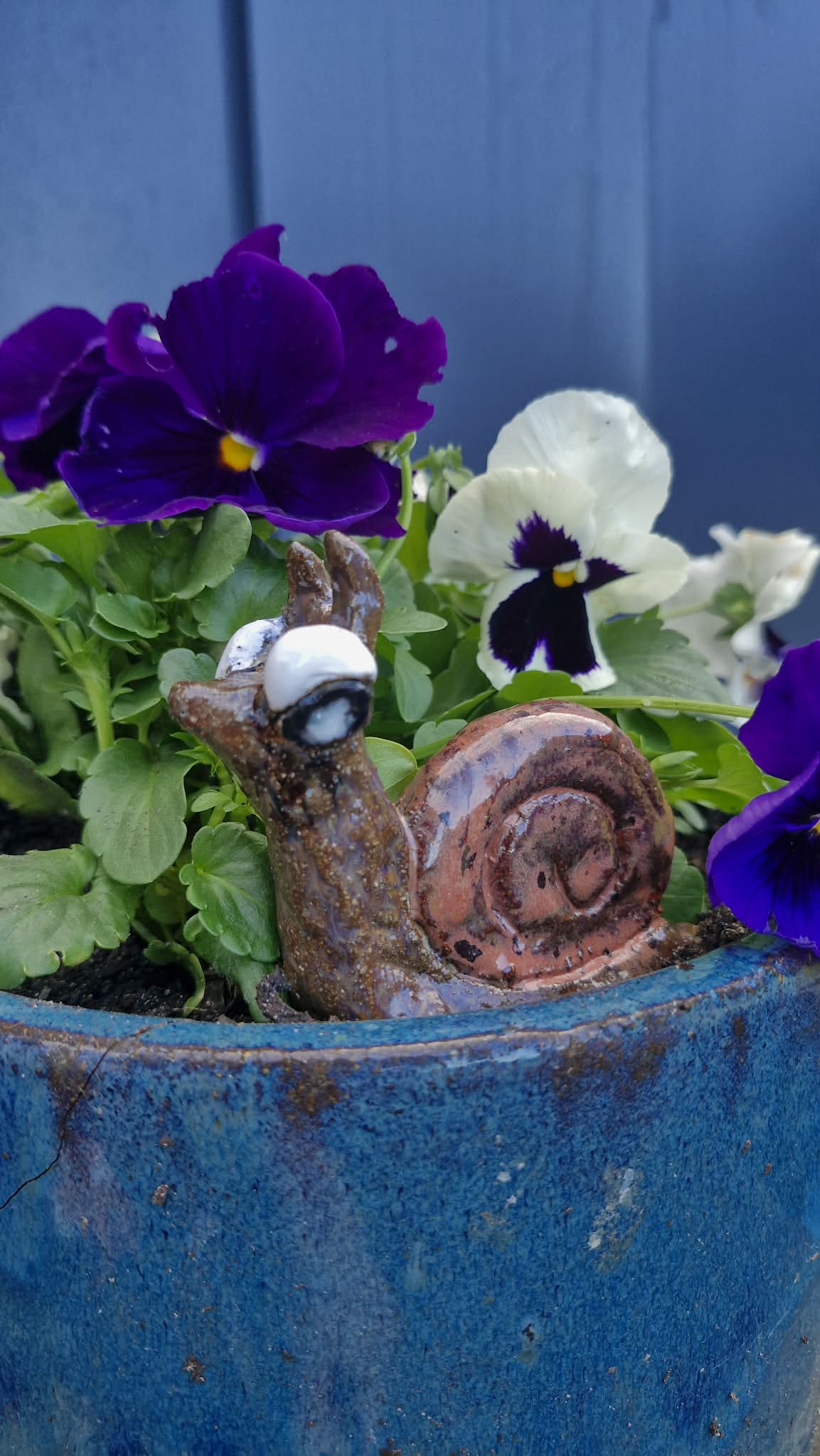 Garden Snail Small Sculpture