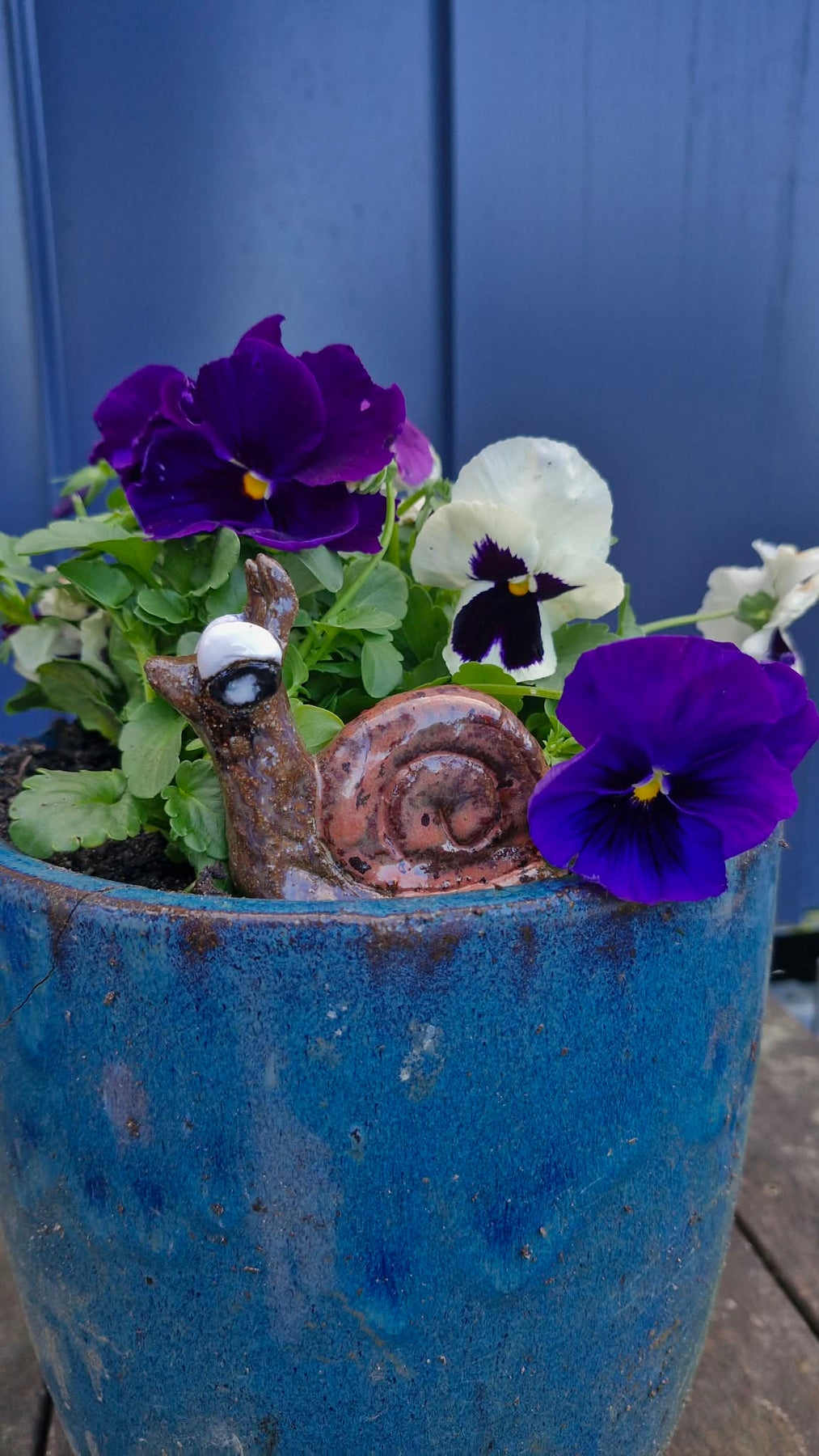 Garden Snail Small Sculpture