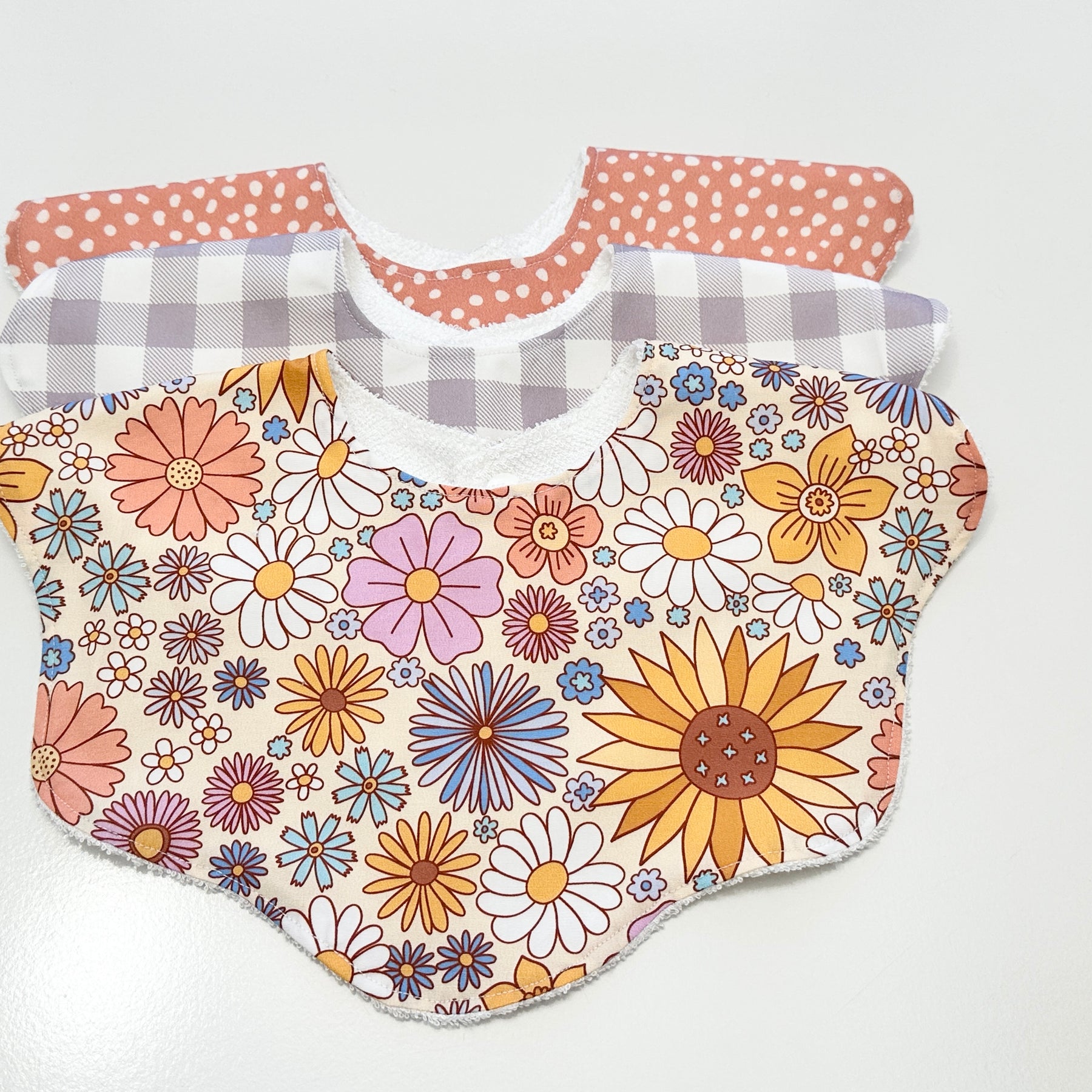 Scallop bib set