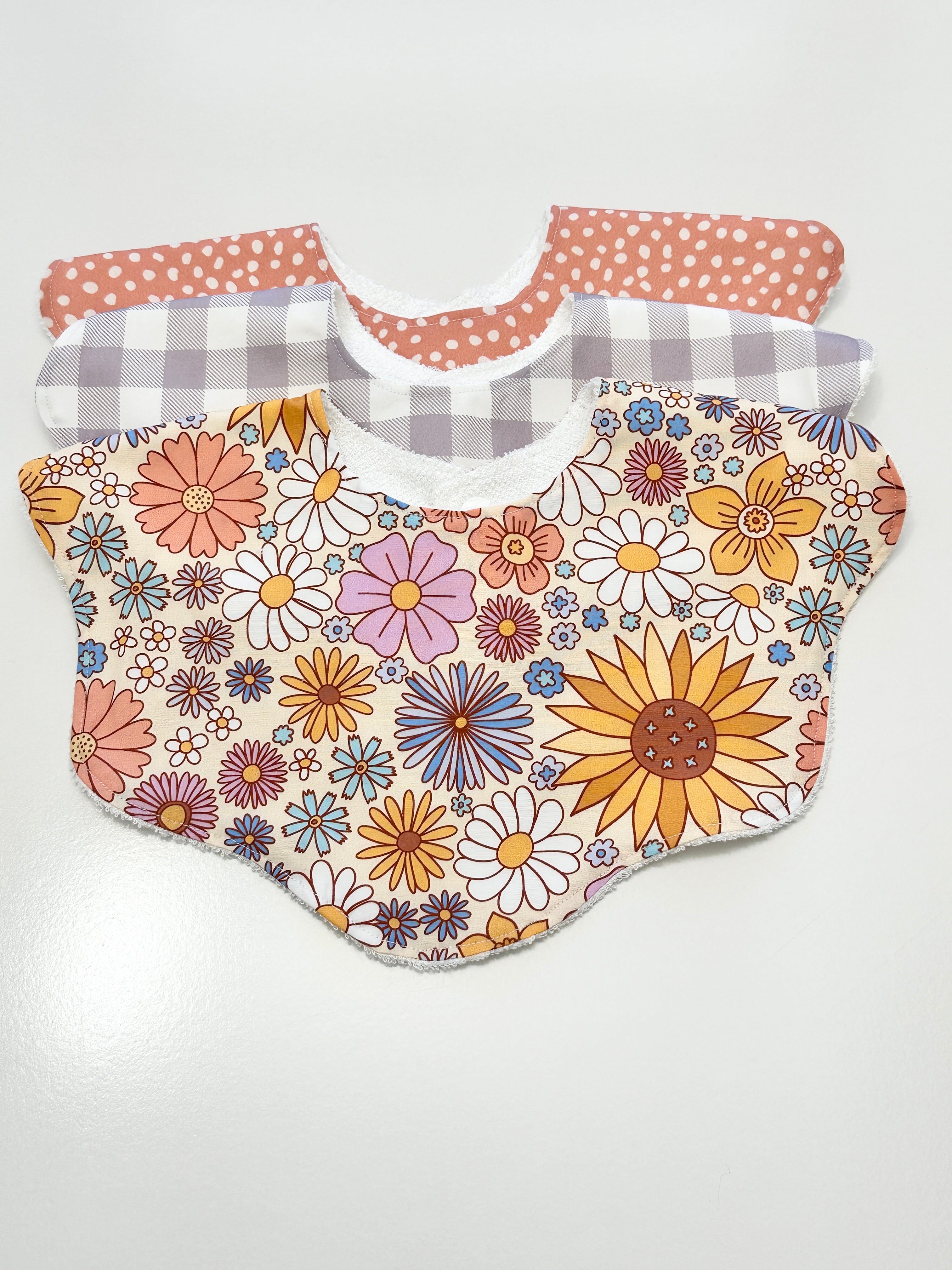 Scallop bib set