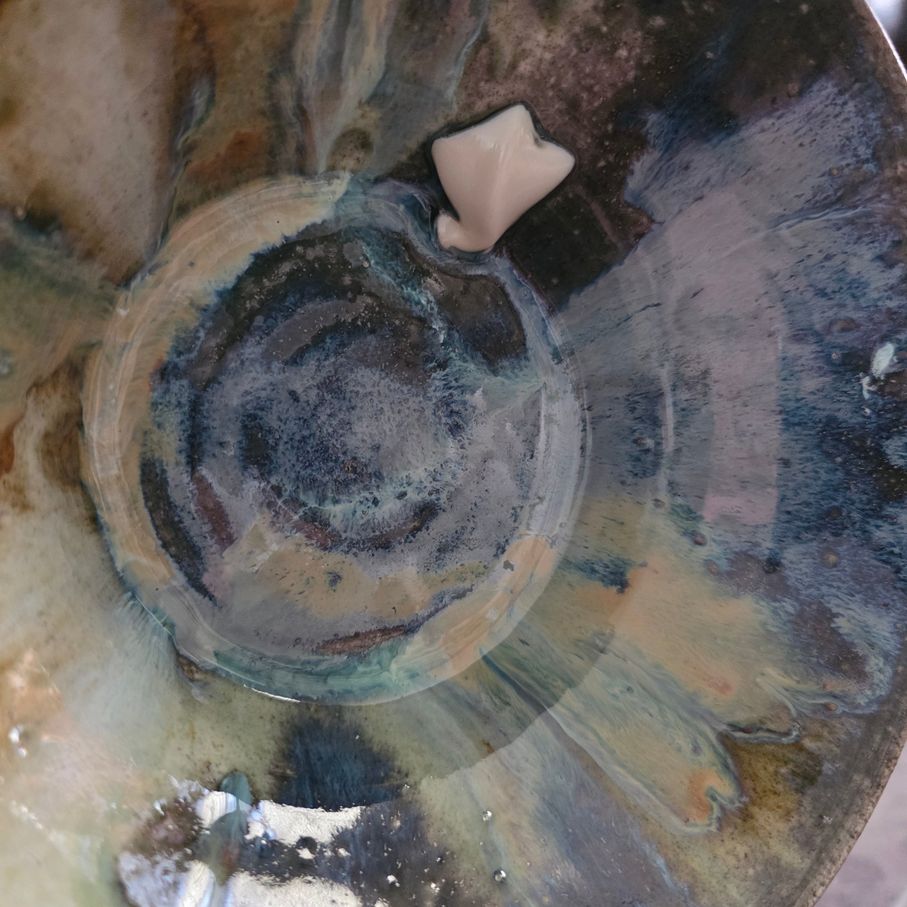 Handmade Rustic Ceramic Bowl – Stingray Deep Sea Bowl
