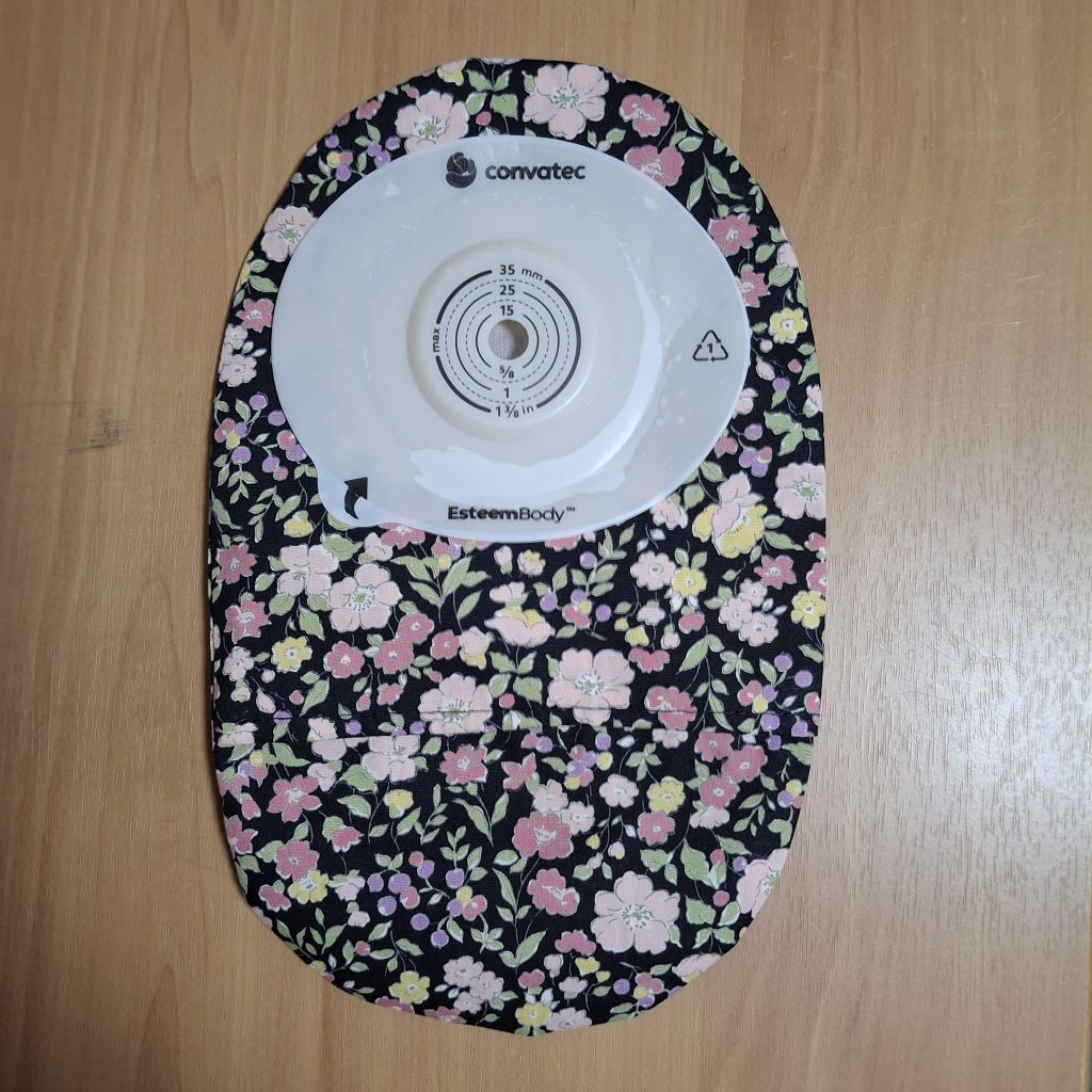 STOMA BAG COVER LARGE  Suitable for Ileostomy, Colostomy, Urostomy