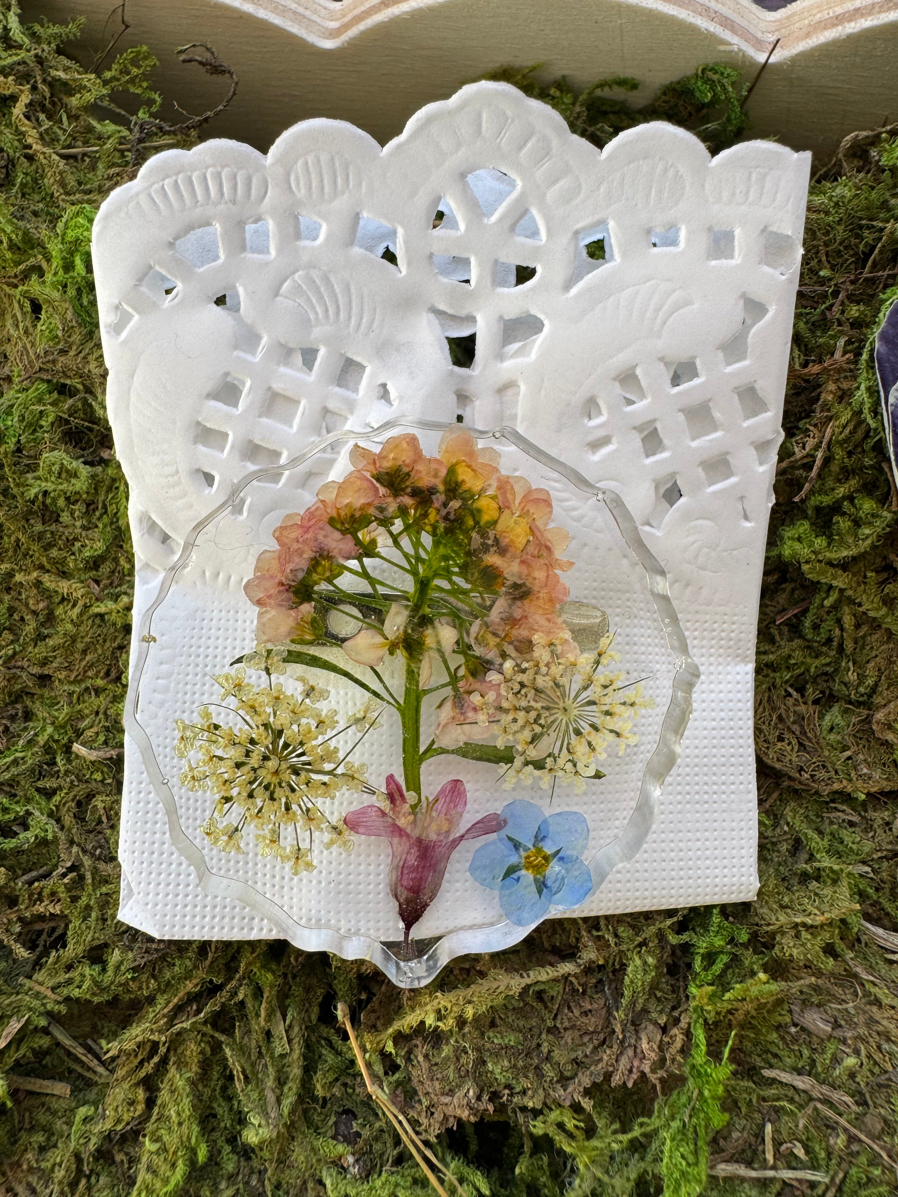 Dried Flower Resin Brooches