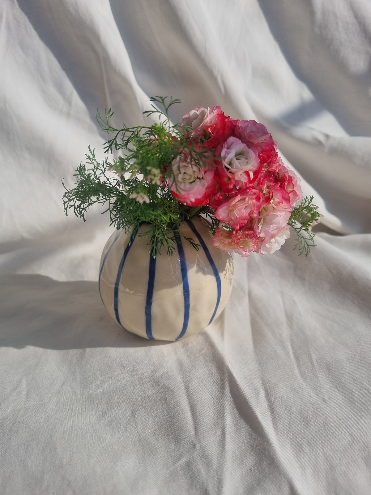 Medium bud vase
