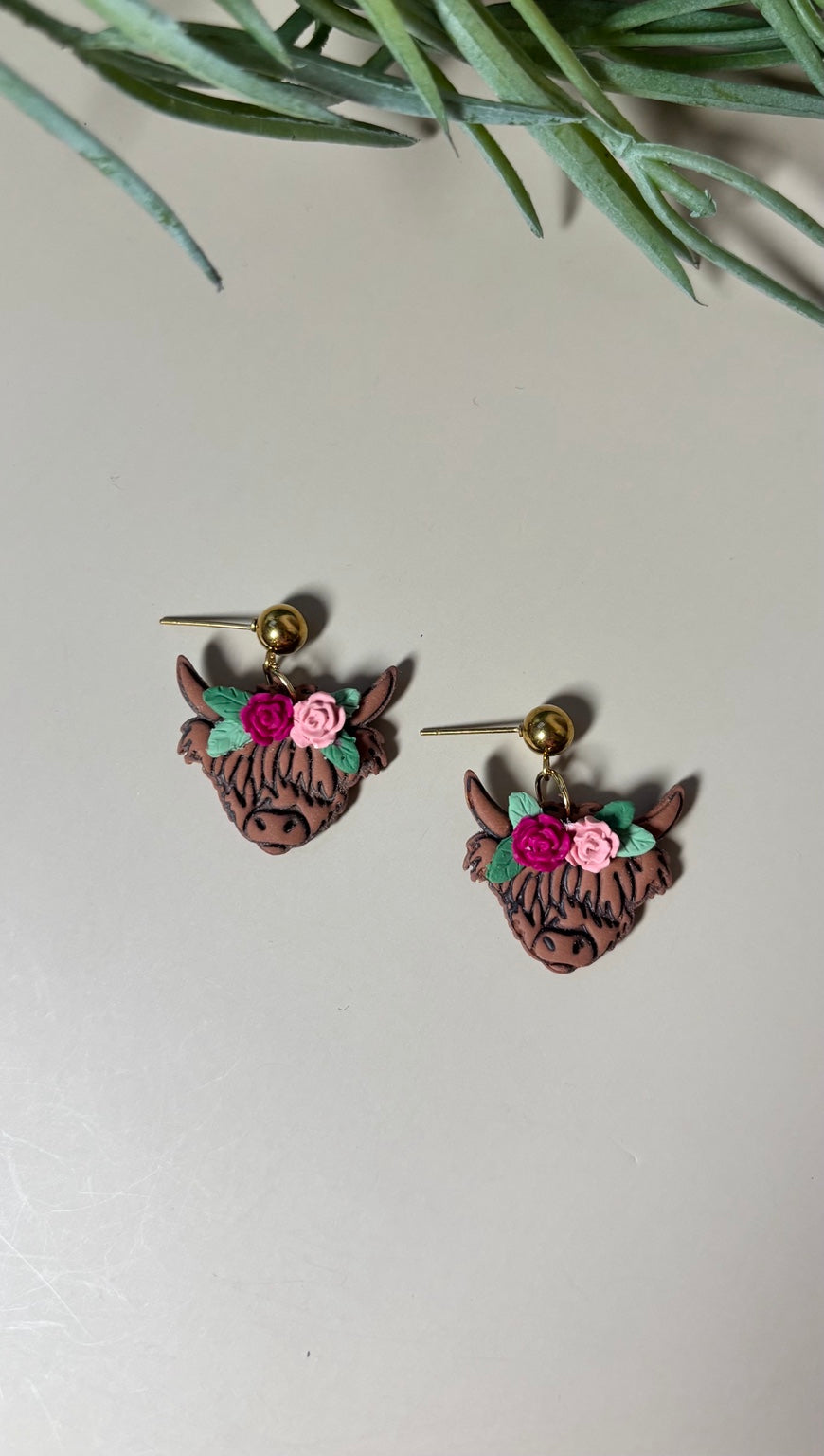 “Charlotte “ Highland Cow Earrings