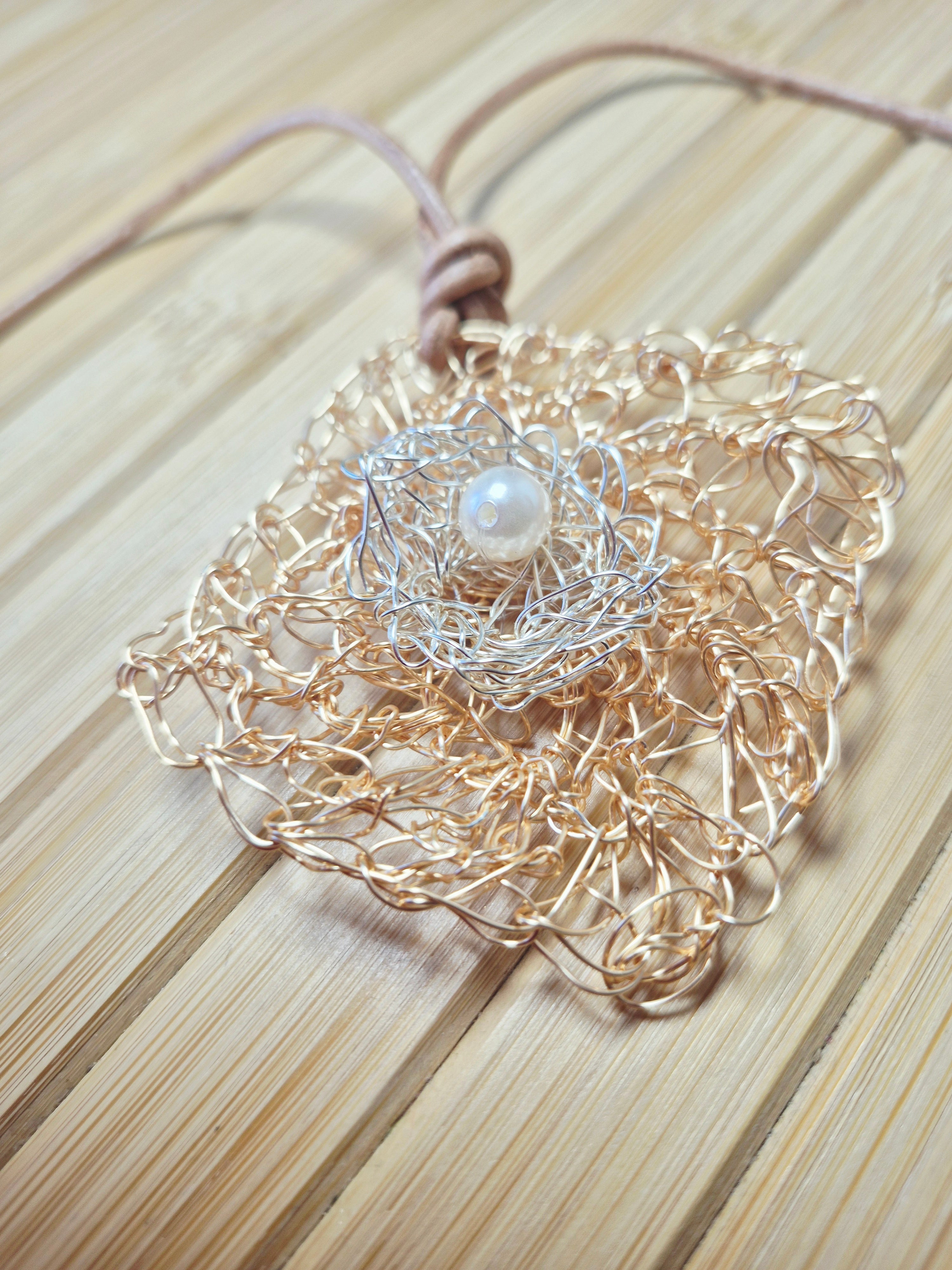Wire crochet necklace