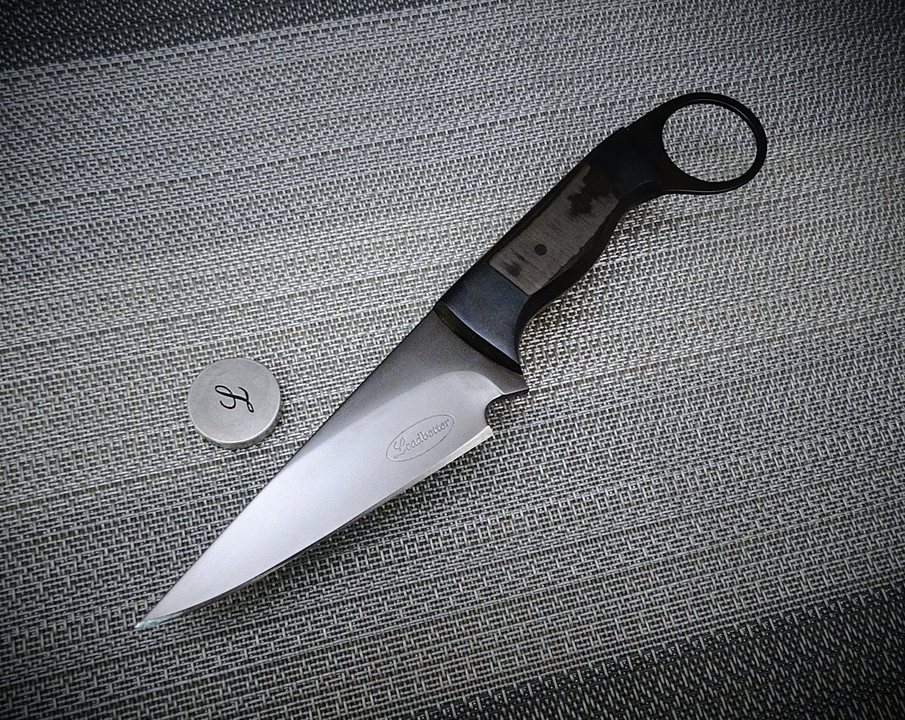 Carbon fibre art knife leather sheath