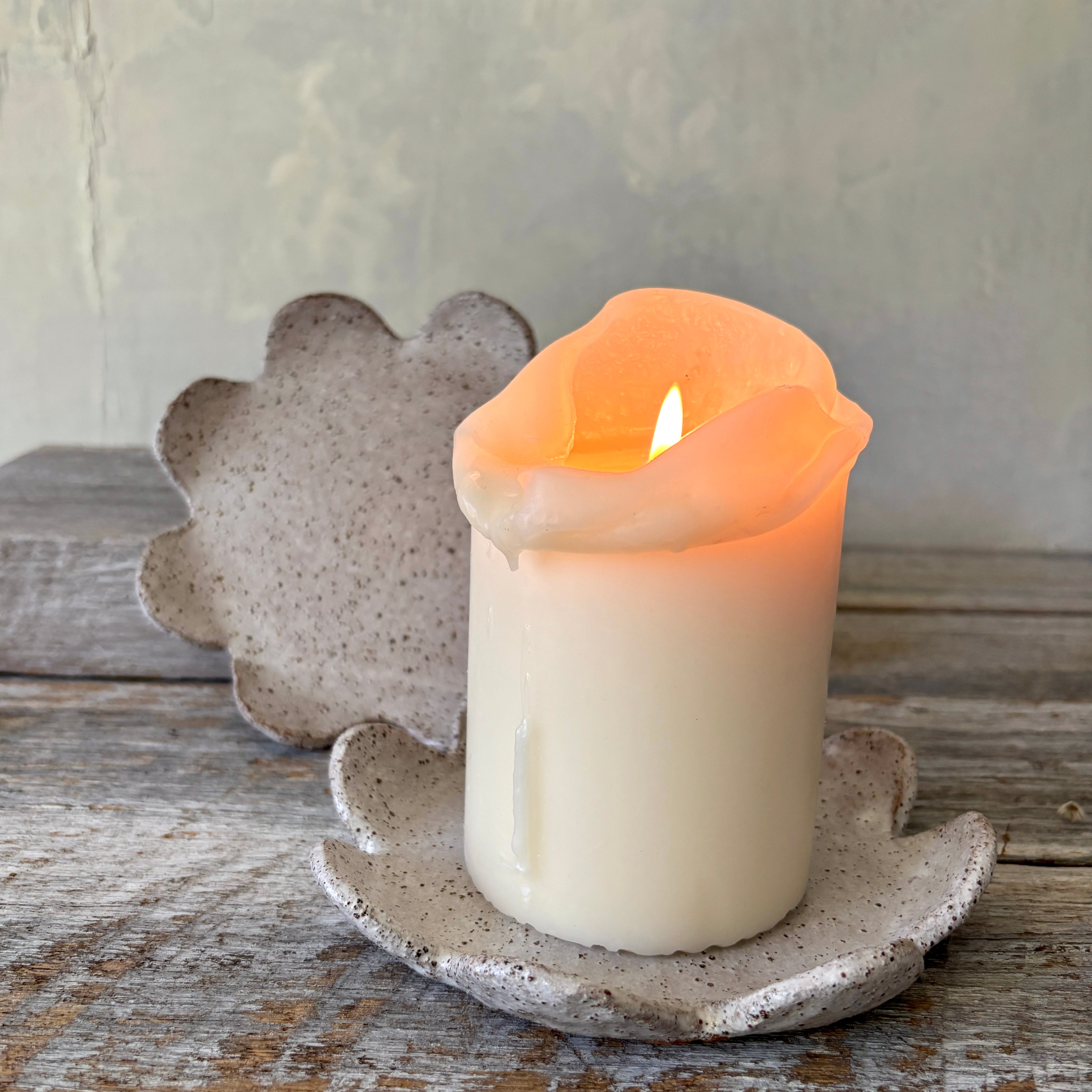 Flower shaped small ceramic plate - rustic and white