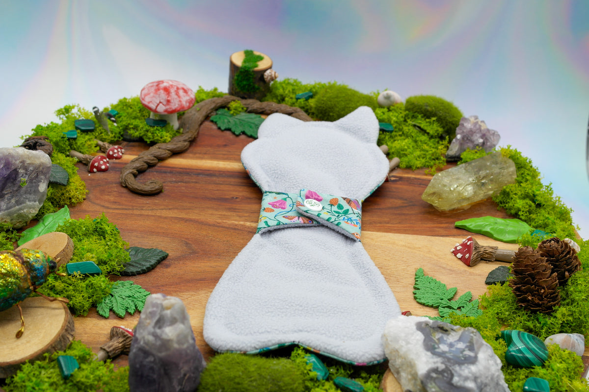 Eco-friendly reusable cloth pad 10" Moderate - Pastel Lover