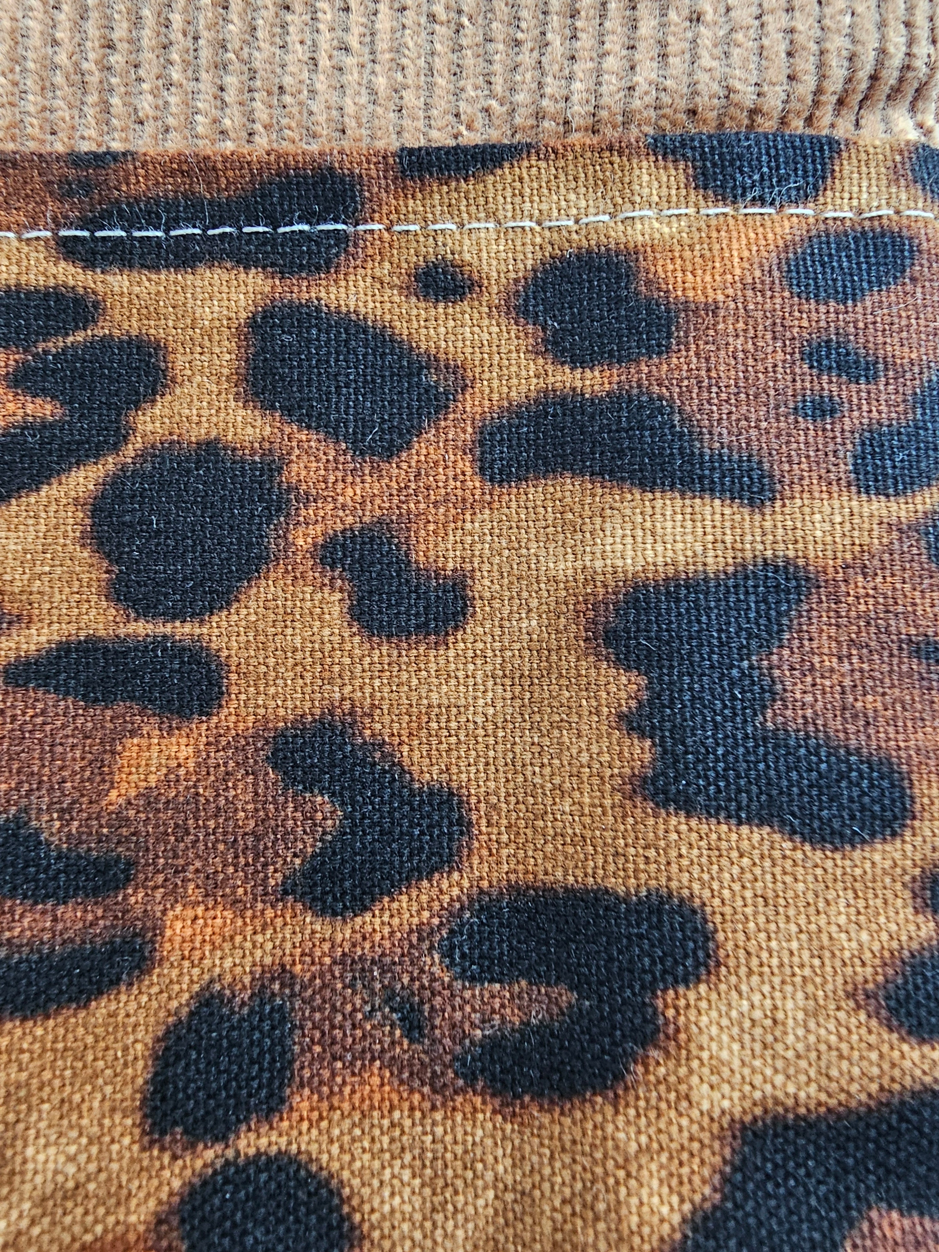 I-Pad/Book Sleeves - Animal print