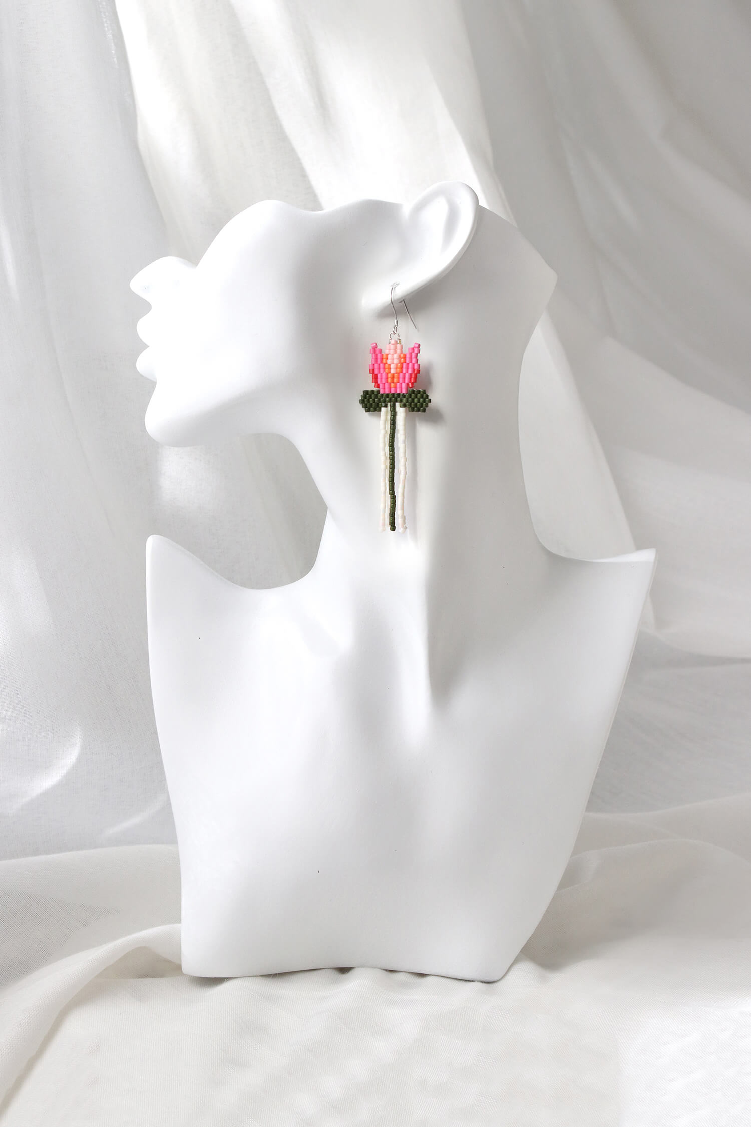 Tulip Dangle Beaded Earrings