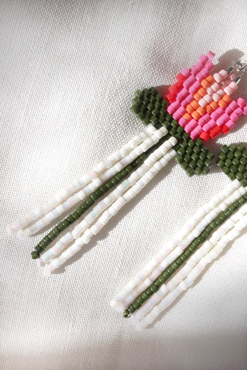 Tulip Dangle Beaded Earrings