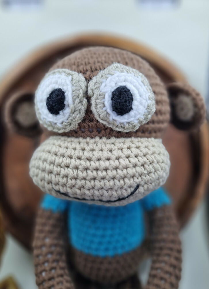 Monkey lrg 3