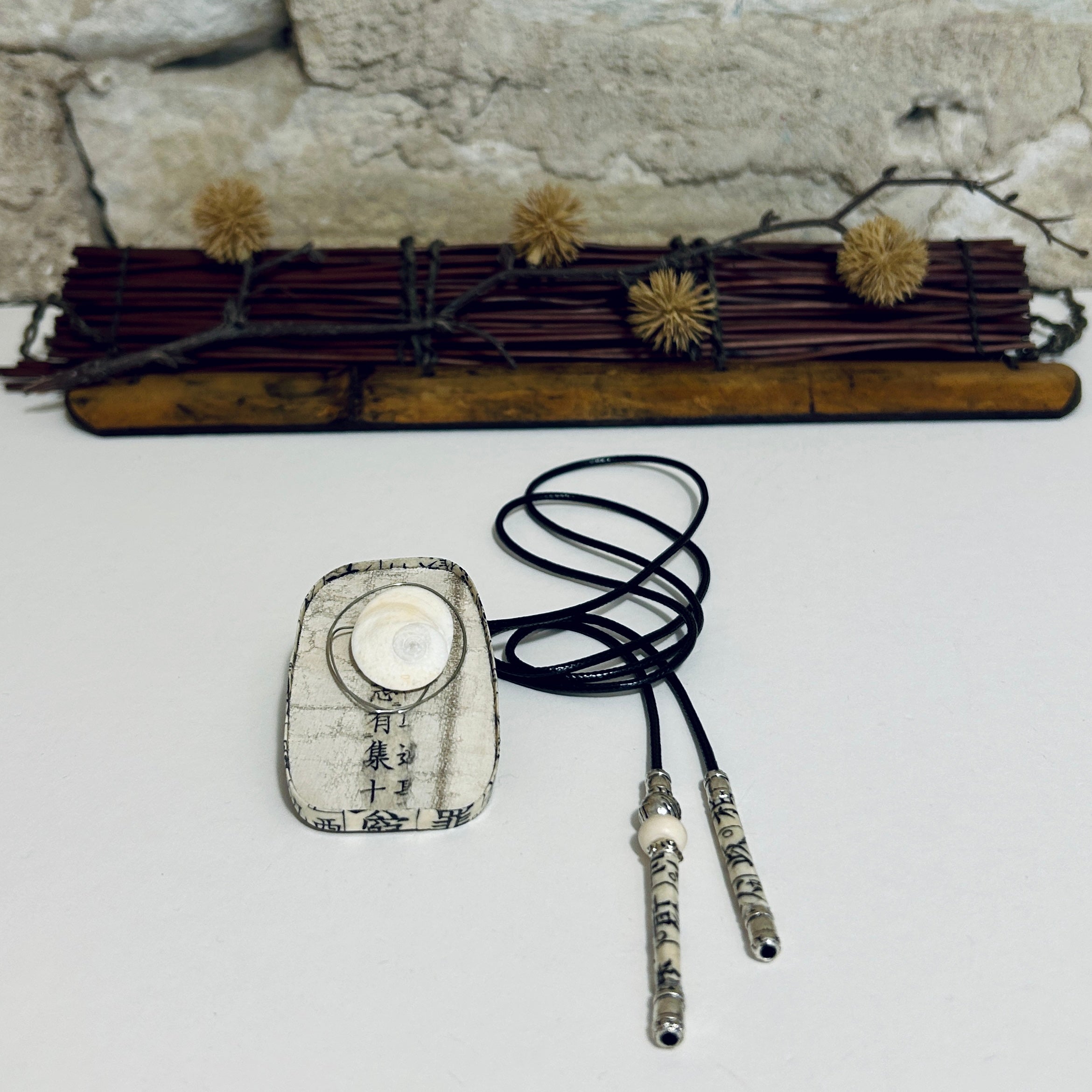 White Catseye Shell Brooch Pendant Combo: 4cm x 6.5cm