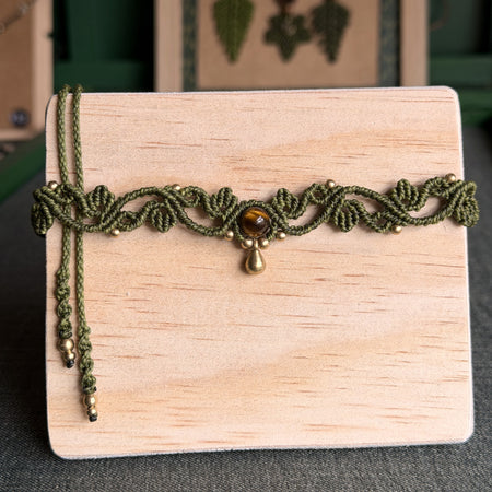 Macrame Vine Leaf Choker with focal bead - earthy forest fae collection
