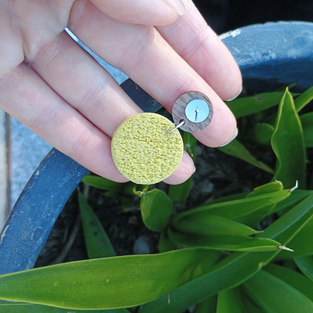 Marble floral earrings with natural wood stud top