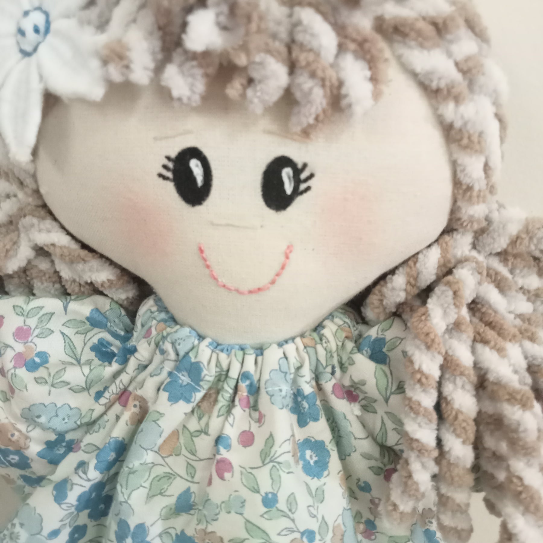 Rag Doll / Happy doll - Blue Bell