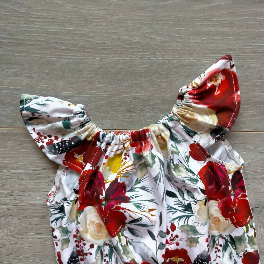Christmas Floral Playsuit Flutter Green And Red Christmas Romper Coming Home Outfit Baby Photos Baby Gift Bubble Romper Xmas Playsuit