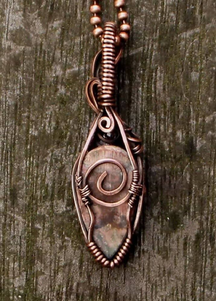 Poppy Jasper with Pink Tourmaline in copper with chain
