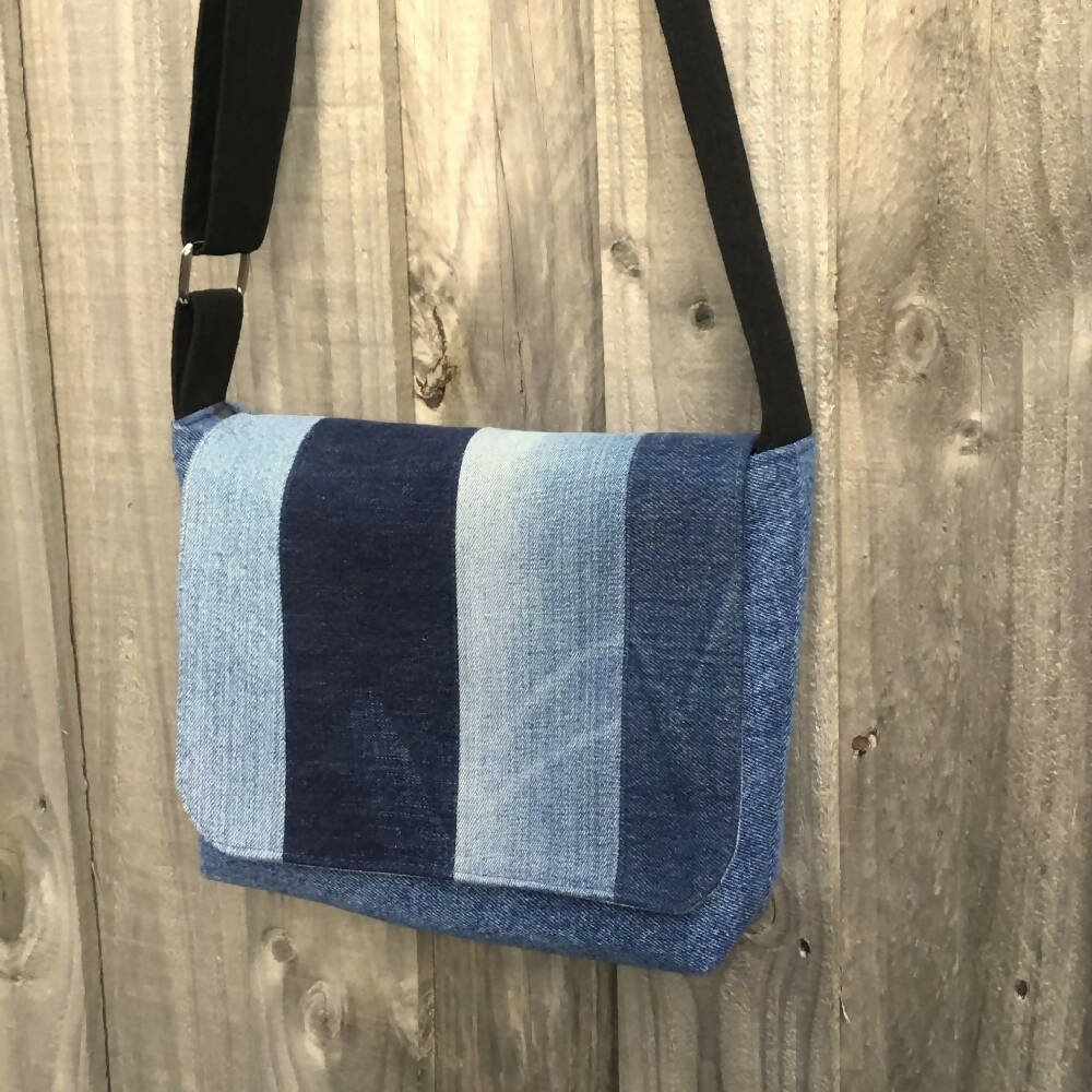 Upcycled_denim_messenger_01c