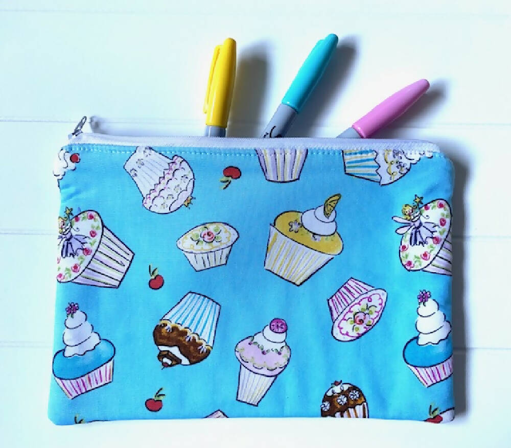 Cupcakes pencil case