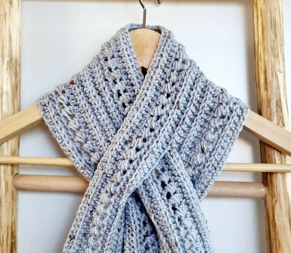 Keyhole Scarf Blue/Grey Tweed Adult Vintage Hand Crochet