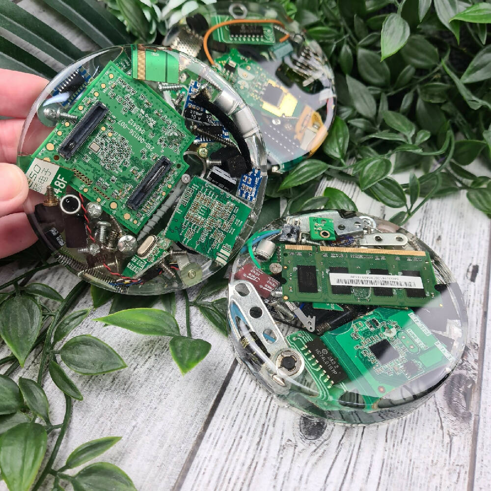 Coaster - Recycled Computer - Drink Mug Glass - Paperweight - SINGLE - Resin