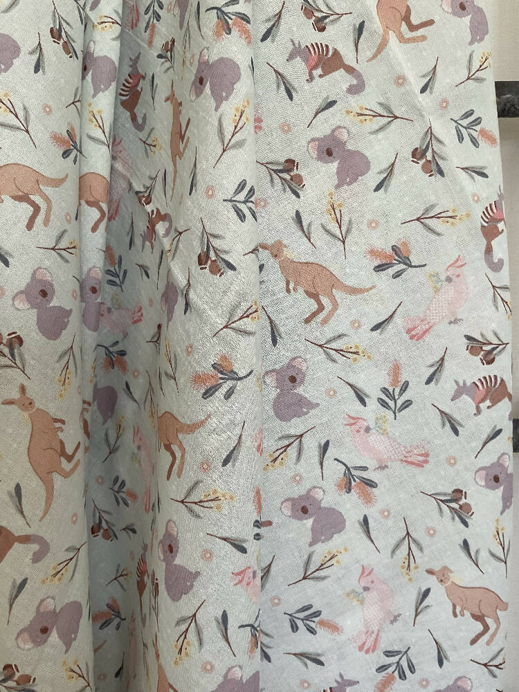 Baby Wrap / Muslin Cotton / Australian Animal Print