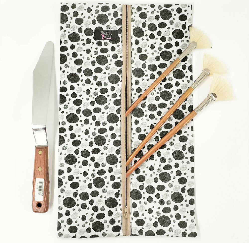 Artist brush holder waterproof bag. Toiletry bag. Circle print