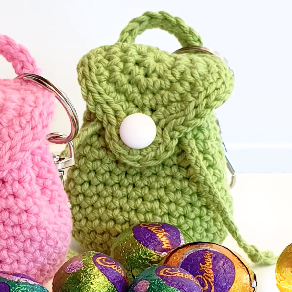 Backpack keyring mini bag tag crochet pink green purple
