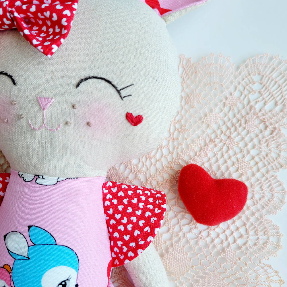 Ruby Rabbit - Kitschy Hearts