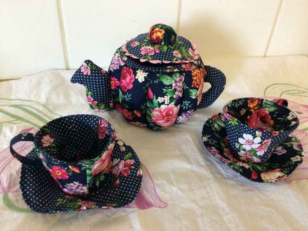 My First Teaset Navy Floral