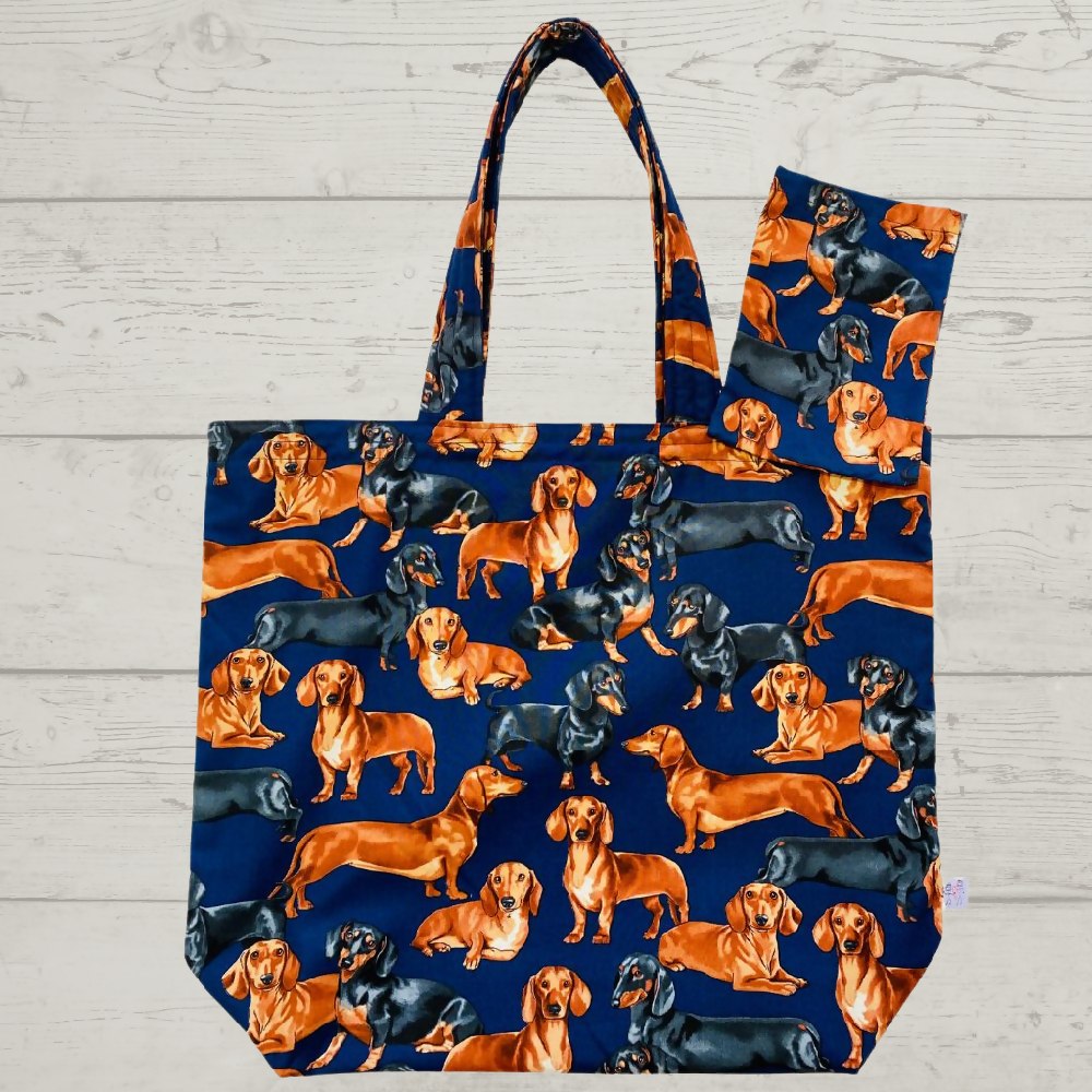 Grocery Tote ... Lined with storage pouch... Dachshund