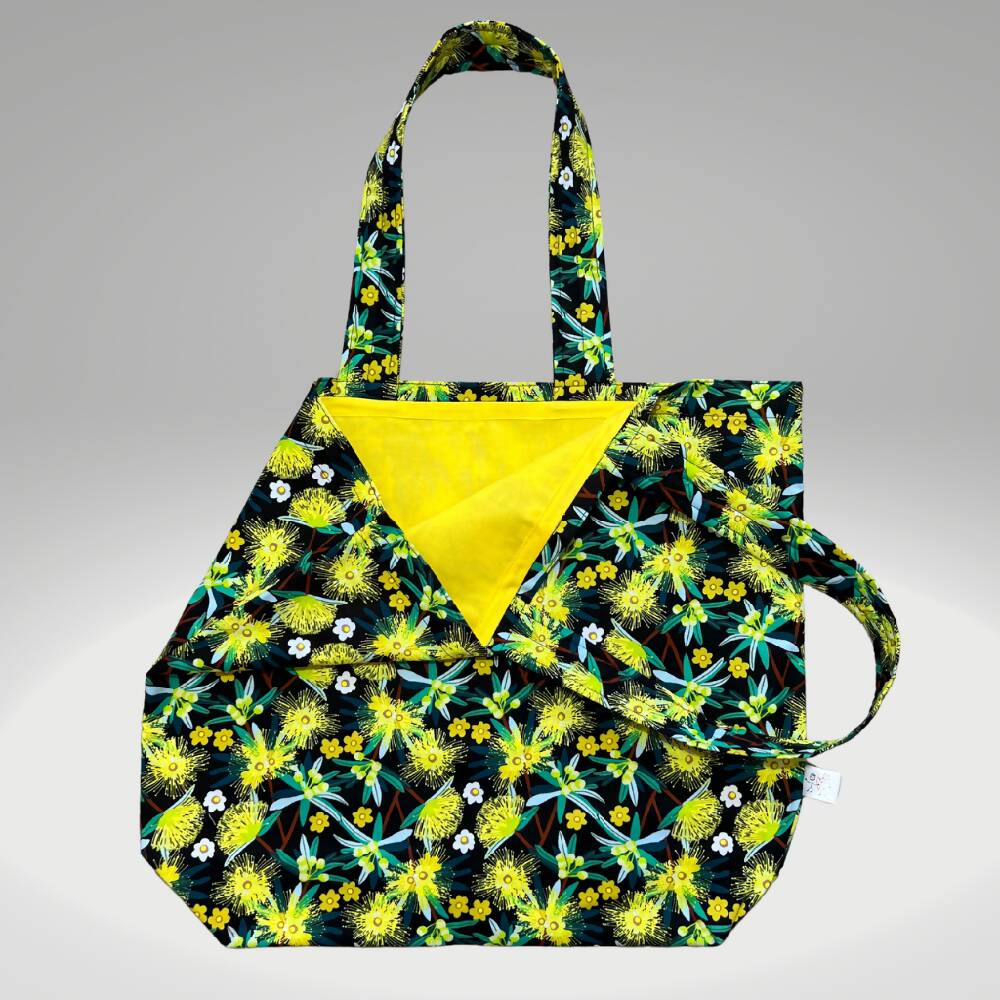Grocery Tote .. Lined with storage pouch .. Wattle