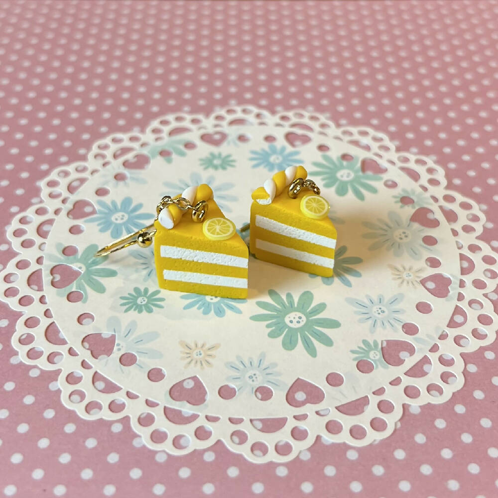 Cake dangles assorted colours (hypoallergenic stainless steel hooks)