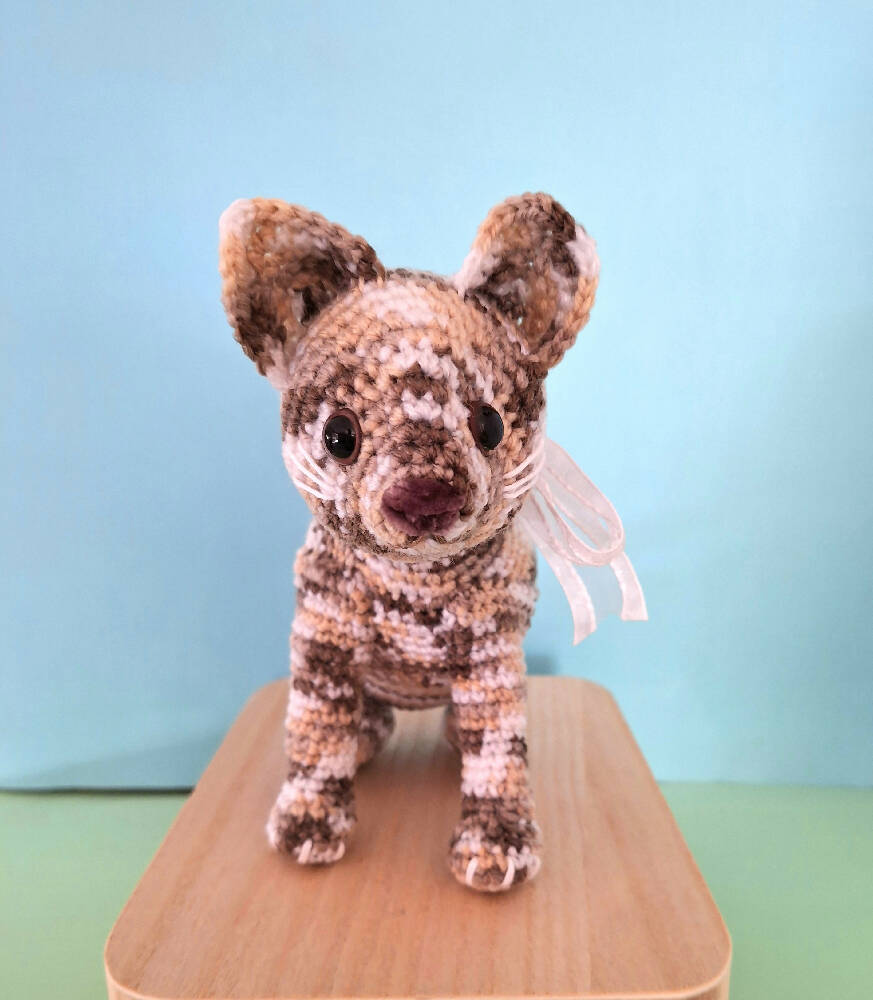 crocheted cat