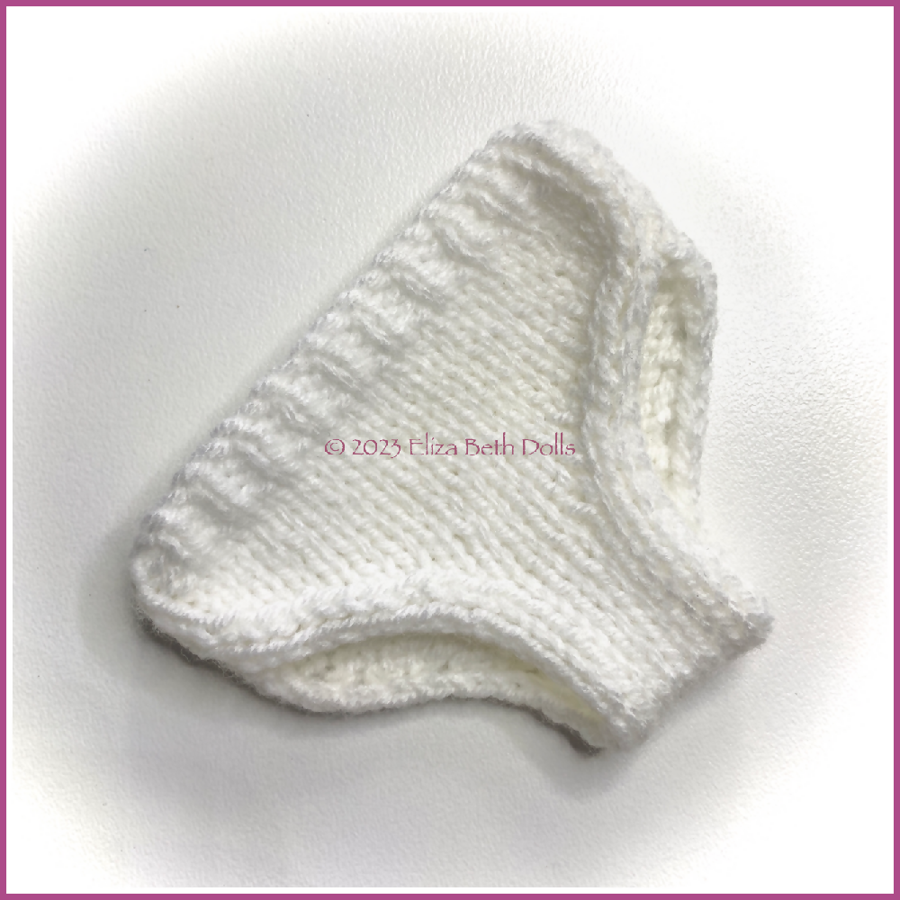 Underpants Knickers for 32cm doll, PDF digital pattern, Beginner friendly