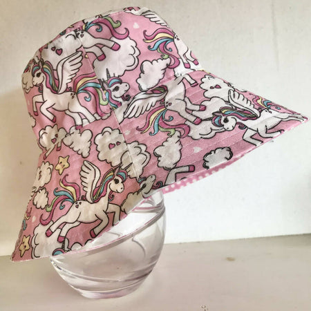 Summer hat in bright unicorn unicorn