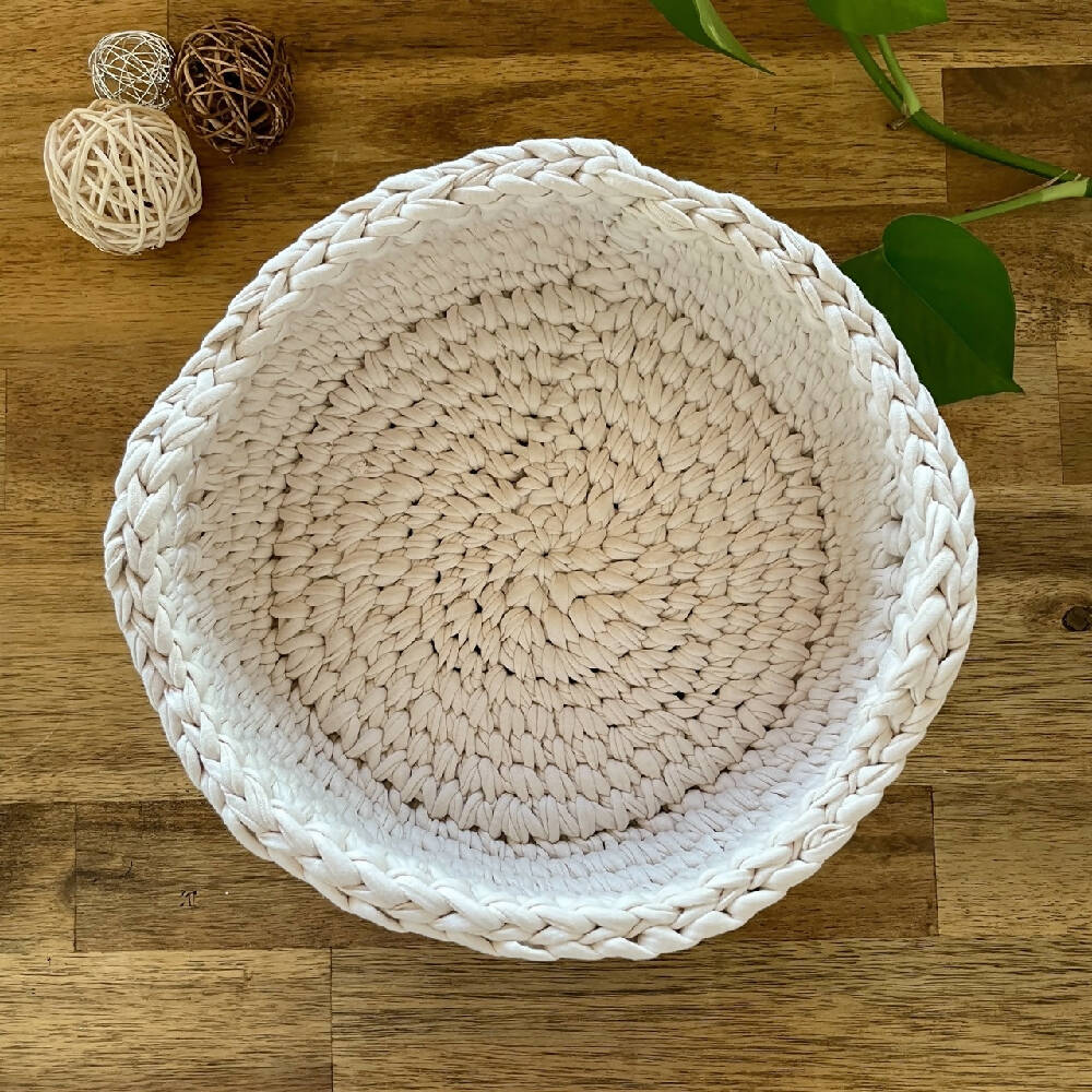 Large-sand-white-basket-with-handles_IMG_2210 Large