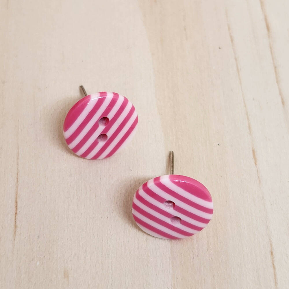 Button STUD Earrings - STRIPES Red Black Pink - Round - 12mm