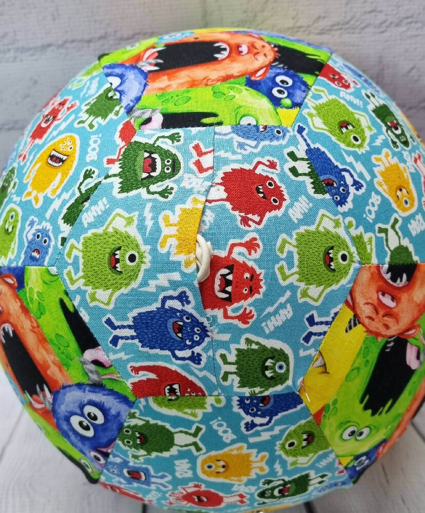 Balloon Ball: Monster ball of fun: Two tone style