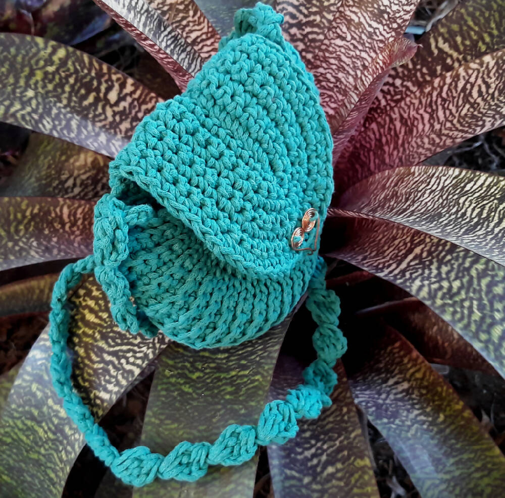 Round Purse with Shoulder Strap
