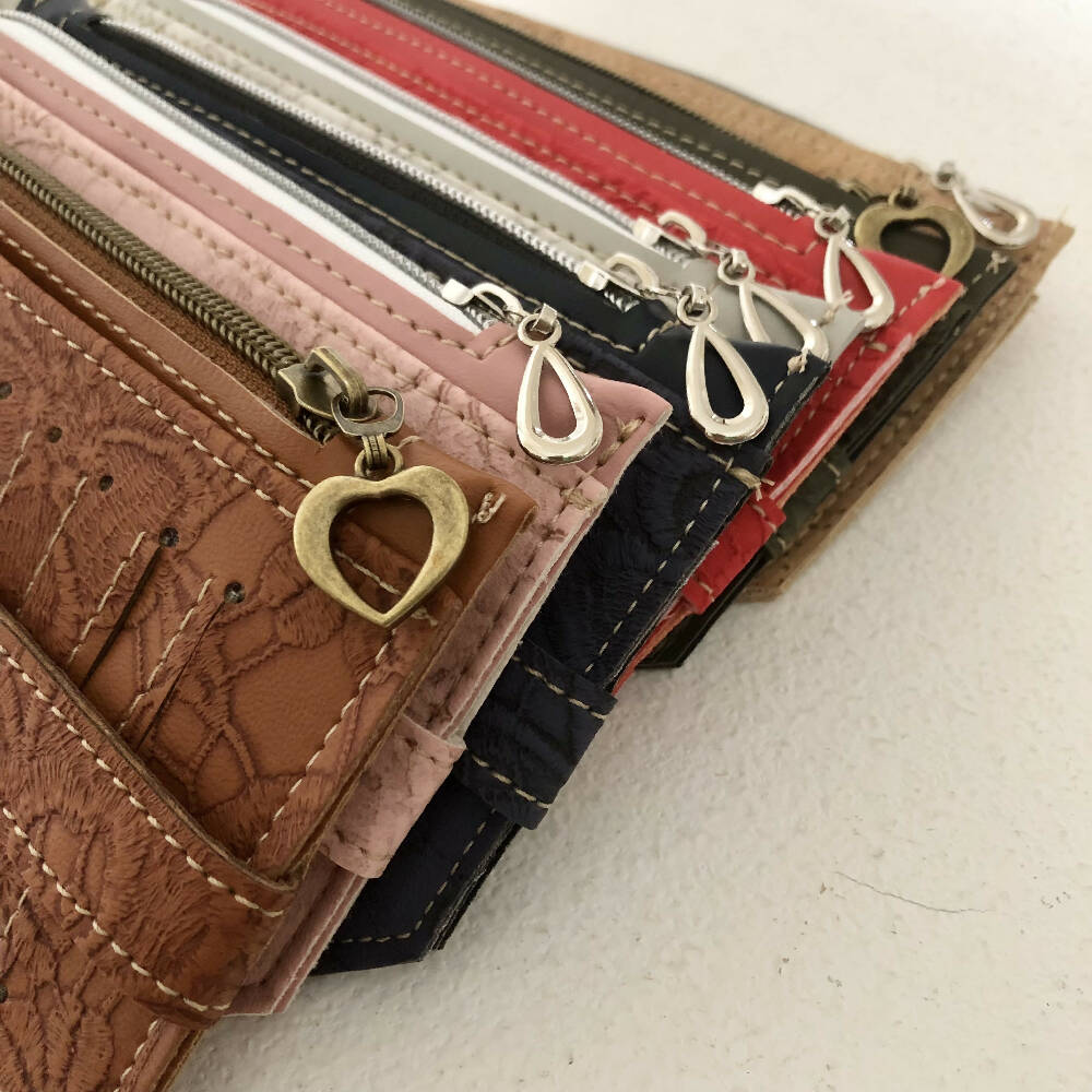 Minimalist Wallet with Card Slots in Tan